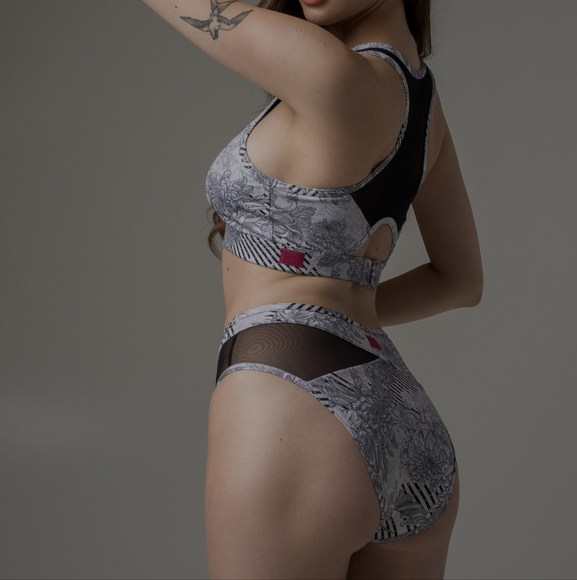 Pole Addict Black/white/grey Set Sz XS NWT - Picture 2 of 8